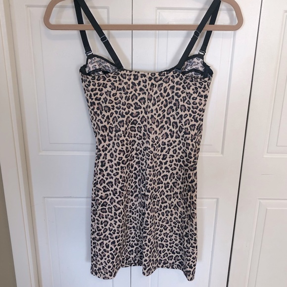 Body Slimmer by Nancy Ganz Leopard Print Shaper - Picture 5 of 5
